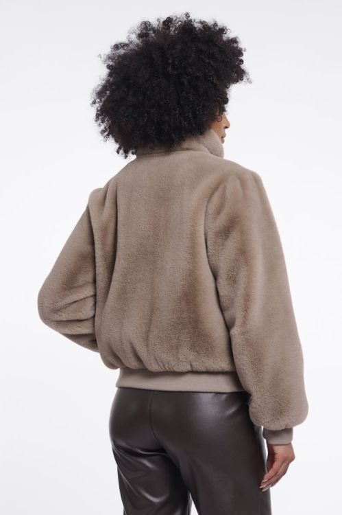  11100 mocha lat
